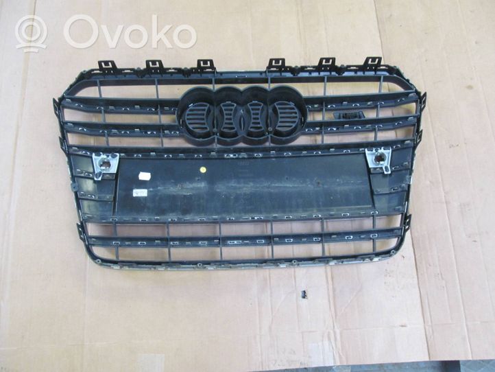 Audi S5 Facelift Grille calandre supérieure de pare-chocs avant 8T0853651M