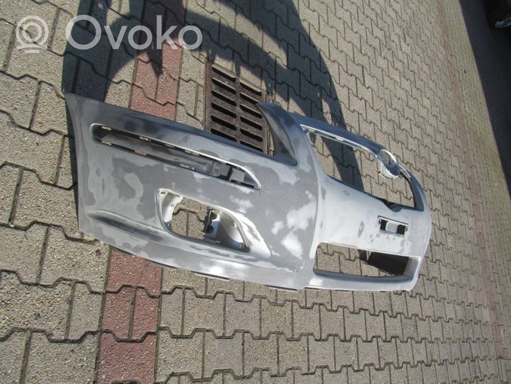 Toyota Avensis T250 Zderzak przedni 5211905170