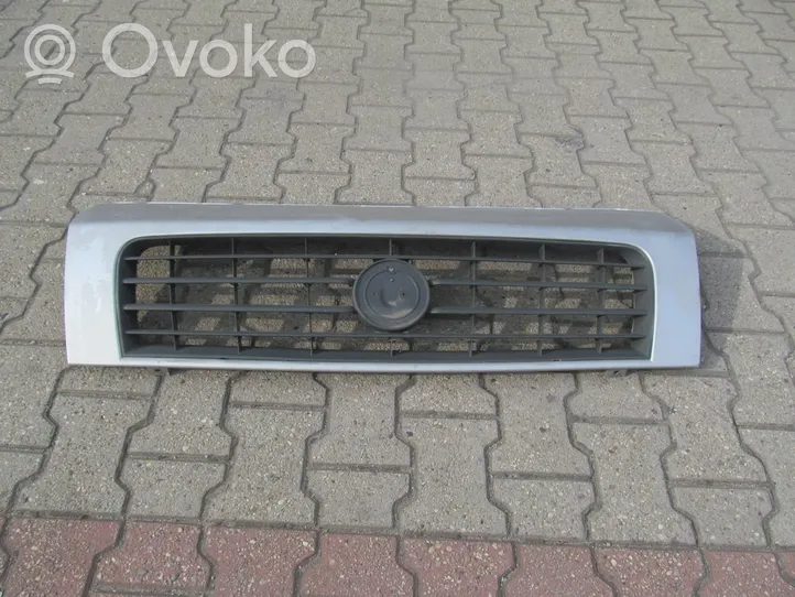 Fiat Ducato Maskownica / Grill / Atrapa górna chłodnicy 1308067070