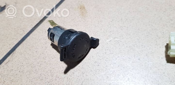 Chevrolet Captiva 12 V Socket (front) 