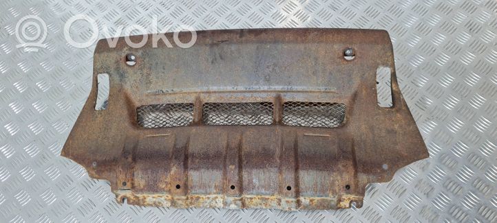 Mitsubishi Pajero Engine splash shield/under tray 