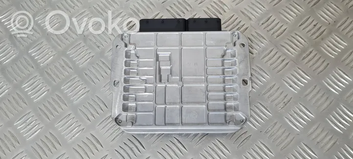 Mitsubishi L200 Sterownik / Moduł ECU MA275700-7912