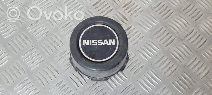 Nissan Terrano Alkuperäinen pölykapseli 