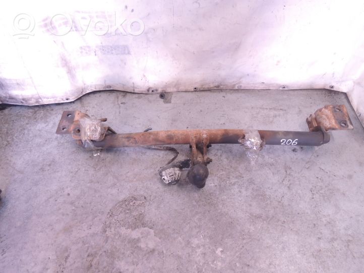 Toyota Avensis T220 Tow bar set 