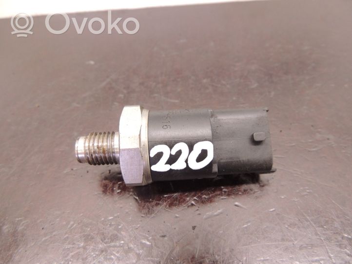 Volvo S60 Kraftstoffdrucksensor 8631588