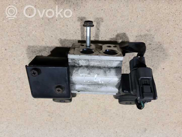 Honda CR-V Air conditioning (A/C) expansion valve 