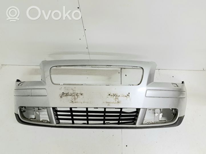 Volvo V50 Zderzak przedni 