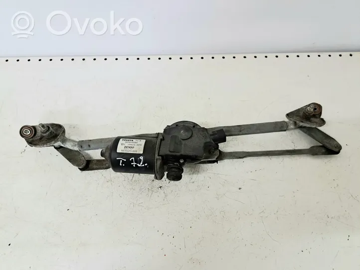 Toyota Avensis T250 Tringlerie et moteur d'essuie-glace avant 8511005060