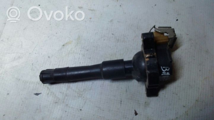 BMW 3 E46 High voltage ignition coil 1748017