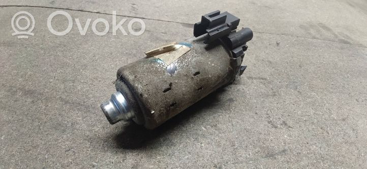 Toyota Avensis T250 Motorino di regolazione del sedile 8582033020