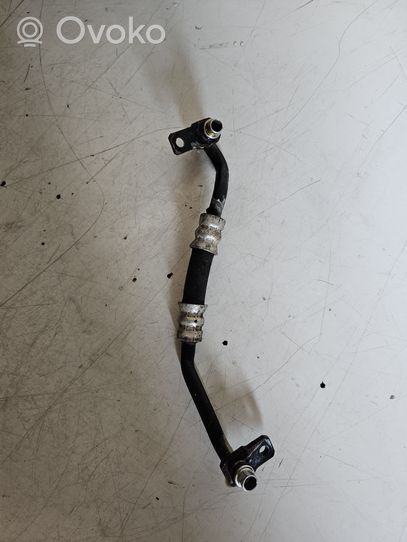 Volkswagen Touareg II Tubo flessibile del radiatore dell’olio del cambio 7P0317824