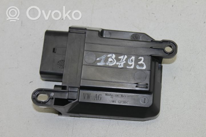 Audi A4 S4 B9 Moduł / Sterownik fotela 4M0959339