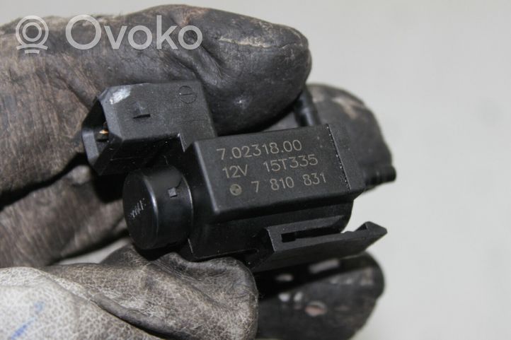 Toyota Avensis T270 Turboahtimen magneettiventtiili 70231800