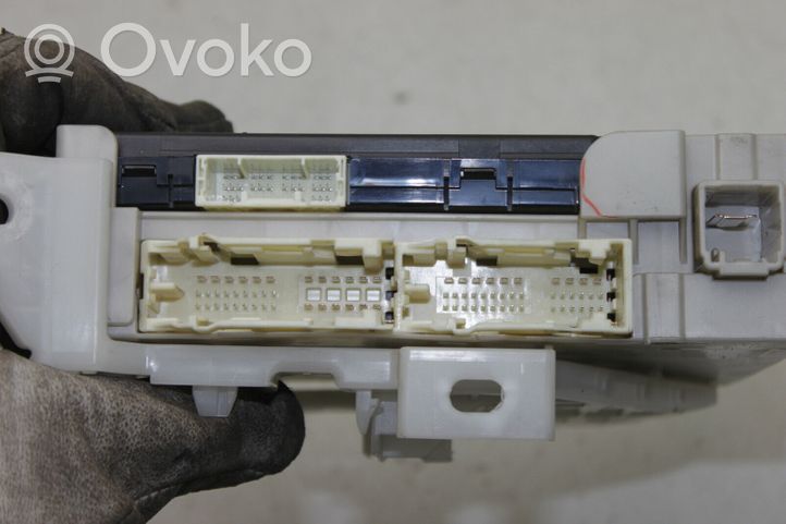 Toyota Prius+ (ZVW40) Kėbulo modulis 8922147110