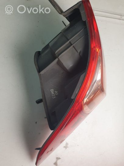 Acura TSX II Feux arrière / postérieurs 