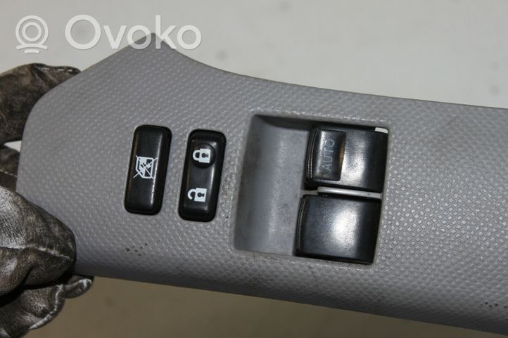 Toyota Yaris Elektrinių langų jungtukas 742310D080