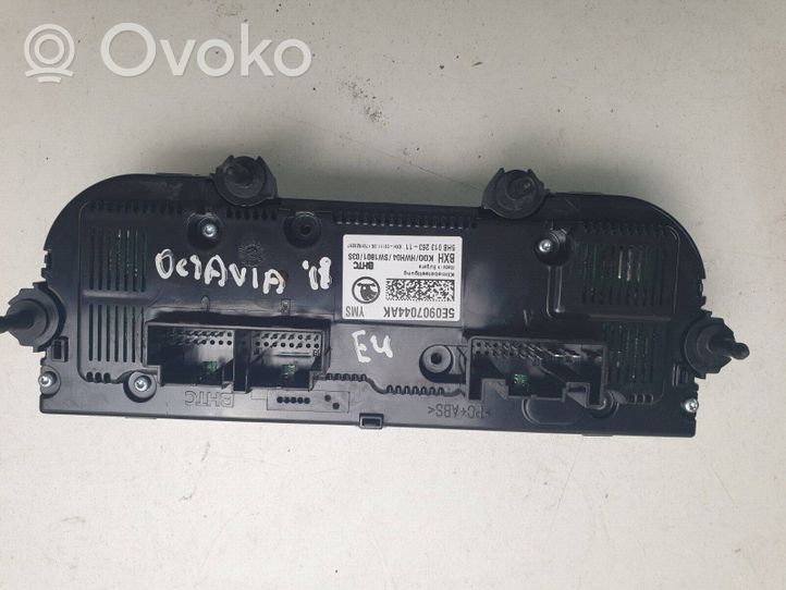 Skoda Octavia Mk3 (5E) Centralina del climatizzatore 5E0907944AK
