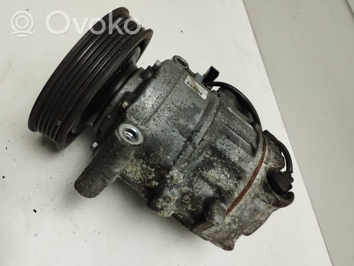 Audi A7 S7 4G Ilmastointilaitteen kompressorin pumppu (A/C) 4G0260805A