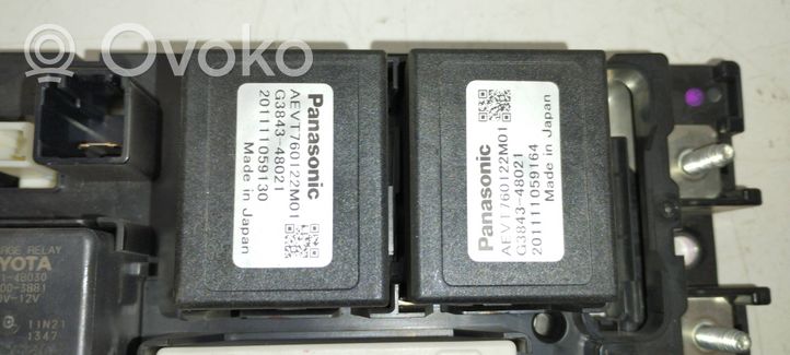 Toyota Prius+ (ZVW40) Module de fusibles G9271-47020