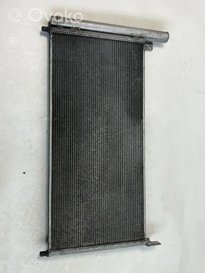 Toyota Prius (XW30) Радиатор охлаждения кондиционера воздуха 