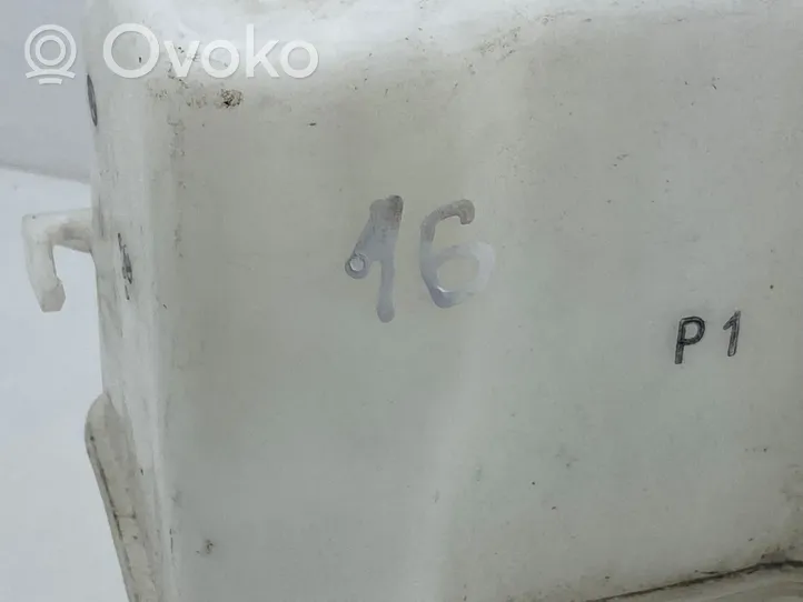 Toyota Prius (XW30) Zbiornik płynu do spryskiwaczy szyby przedniej / czołowej 060851317