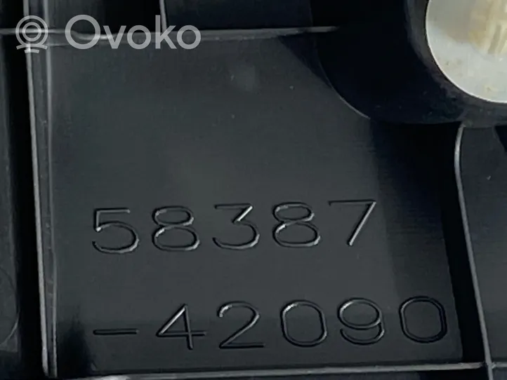 Toyota RAV 4 (XA50) Protection de seuil de coffre 5838742130