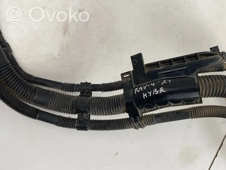 Toyota RAV 4 (XA50) Tuyau de remplissage de réservoir de carburant 7774576050