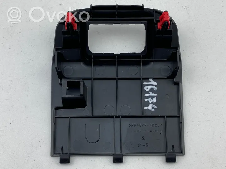 Toyota RAV 4 (XA50) Altra parte interiore 5891342030