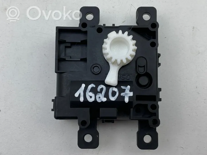 Toyota RAV 4 (XA50) Moteur / actionneur de volet de climatisation 0638002031