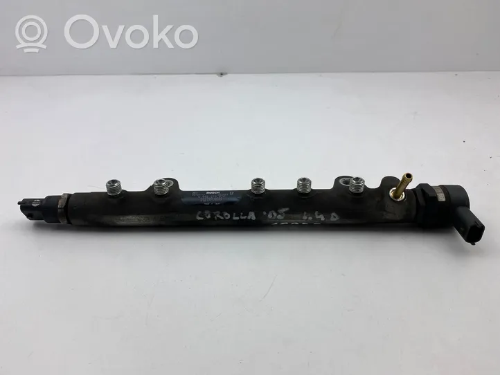 Toyota Corolla E120 E130 Tuyau de conduite principale de carburant 2381033020