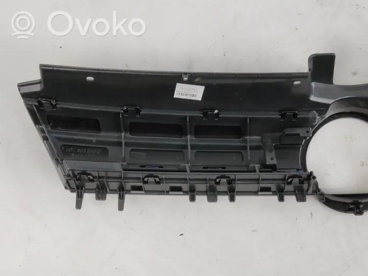 Volkswagen Golf VII Maskownica / Grill / Atrapa górna chłodnicy 5GE853651C