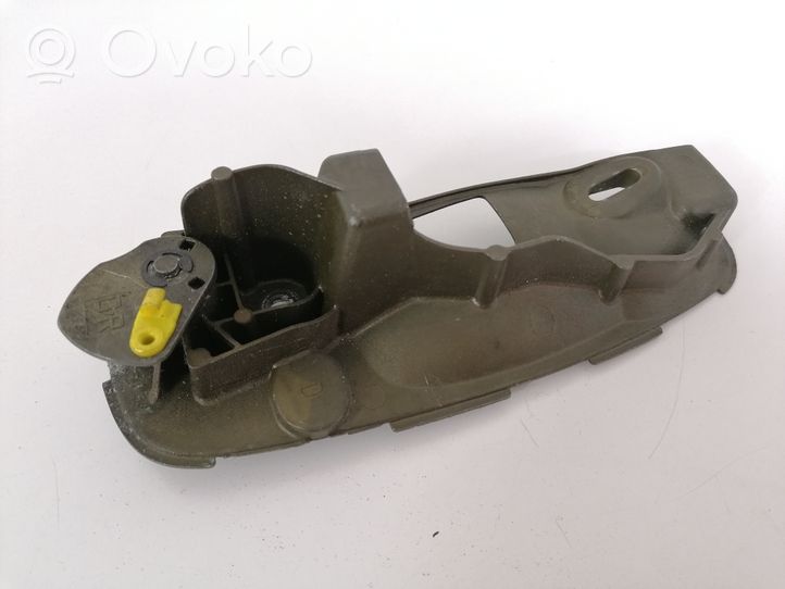 Opel Zafira B Support poignée extérieur de porte avant coupé 7700311817