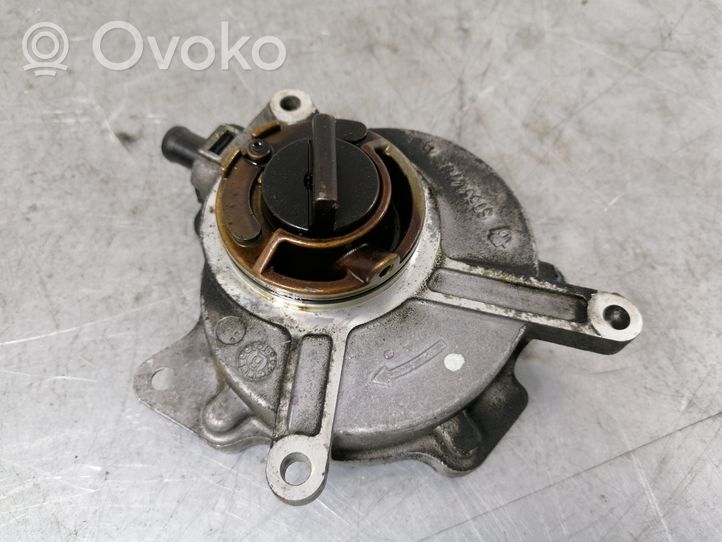 Volkswagen Eos Vacuum pump 06D145100E