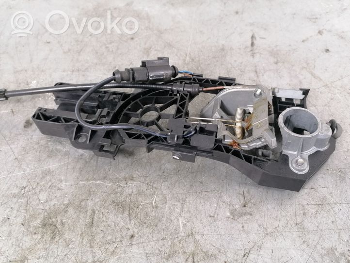 Volkswagen PASSAT CC Klamka/wspornik zewnętrzny drzwi przednich 3C8837886