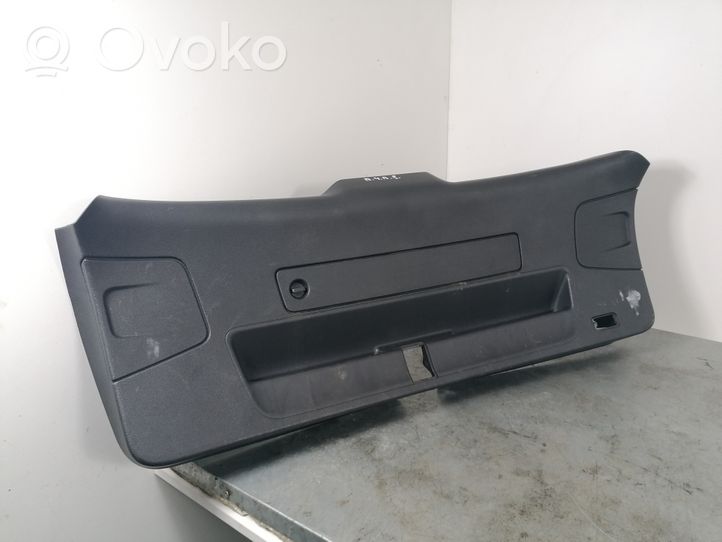 Audi A4 S4 B8 8K Rivestimento portellone posteriore/bagagliaio 8K9867979