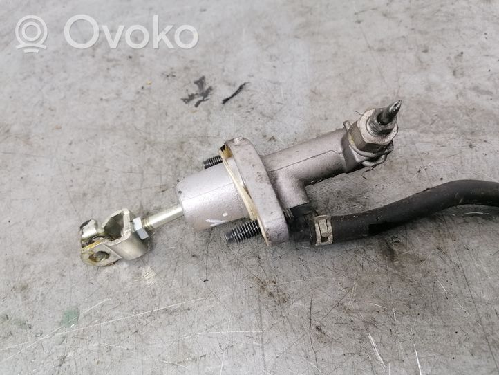 Honda CR-V Clutch slave cylinder 