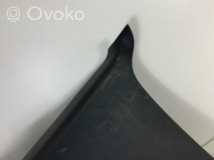 Opel Zafira B Rivestimento portellone posteriore/bagagliaio 13131334