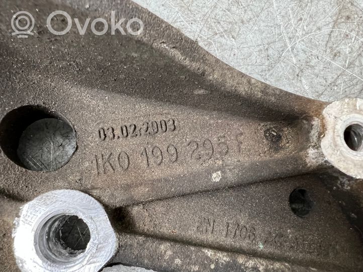 Volkswagen Golf V Altra parte della sospensione anteriore 1K0199295F