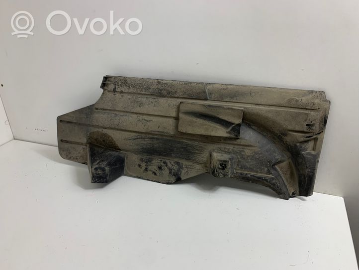 Volvo C30 Alustan takasuoja välipohja 30681921