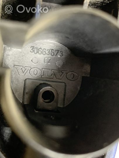 Volvo C30 Copertura per maniglia portiera anteriore 30663673