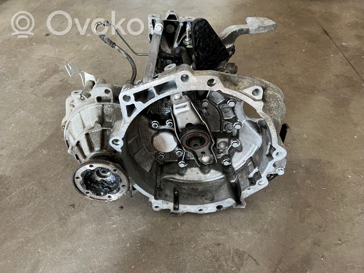 Volkswagen Golf Plus Mechaninė 6 pavarų dėžė 1K0711046M