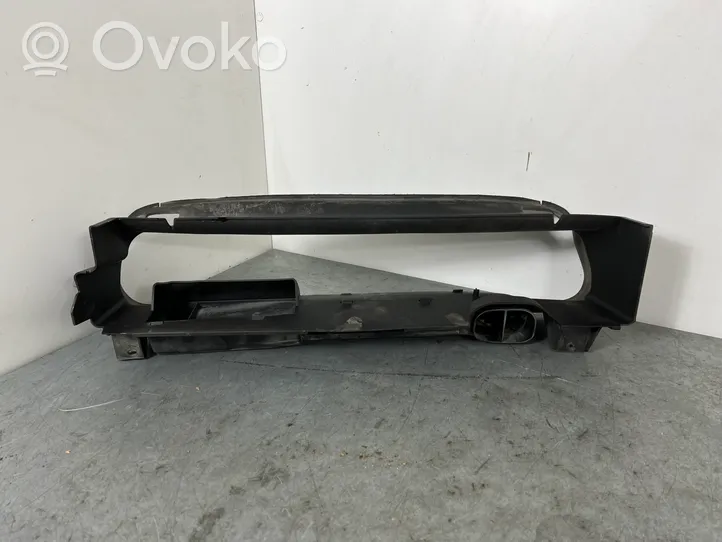 Volvo V50 Välijäähdyttimen ilmakanavan ohjain 72101046