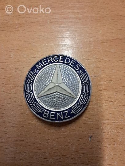 Mercedes-Benz 280 560 W126 Logo, sigle, emblème de porte arrière 1268800188