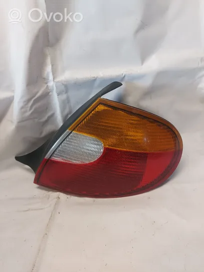 Dodge Neon Lampa tylna CC5288528