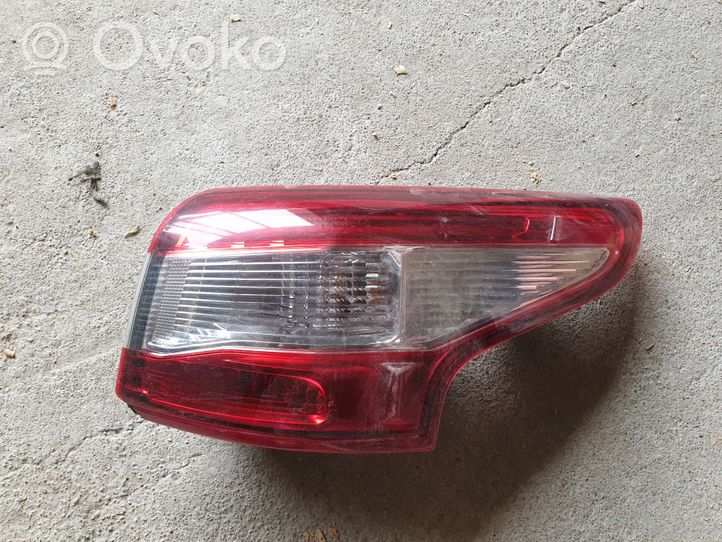 Nissan Qashqai Feux arrière / postérieurs 265504EA0A