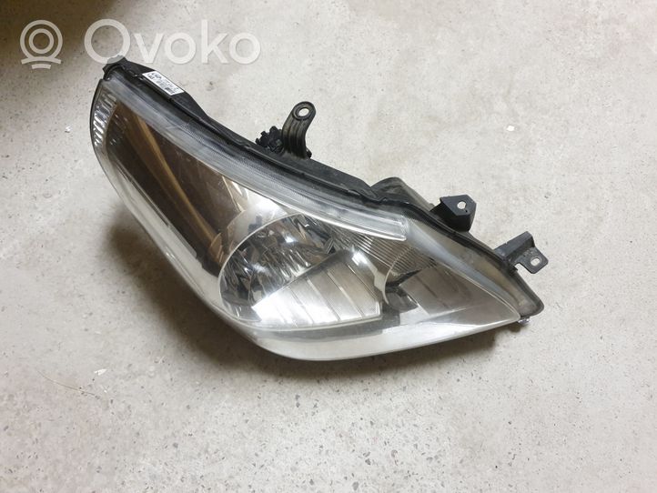 Toyota Verso Faro/fanale 811100F090