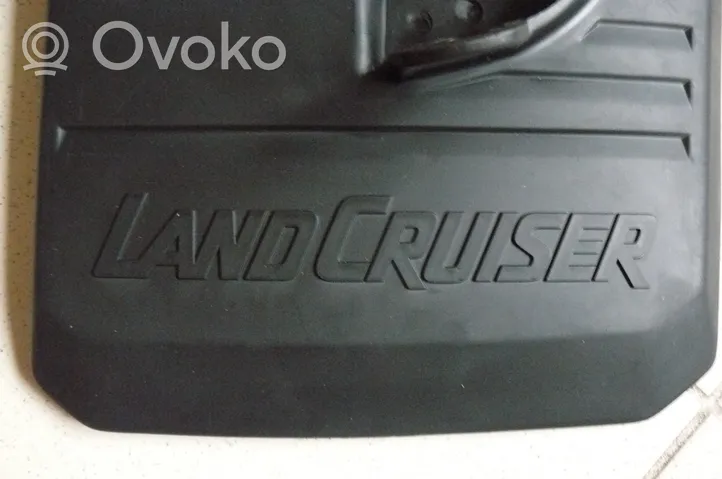 Toyota Land Cruiser (BJ70) Takaroiskeläppä 7660760120