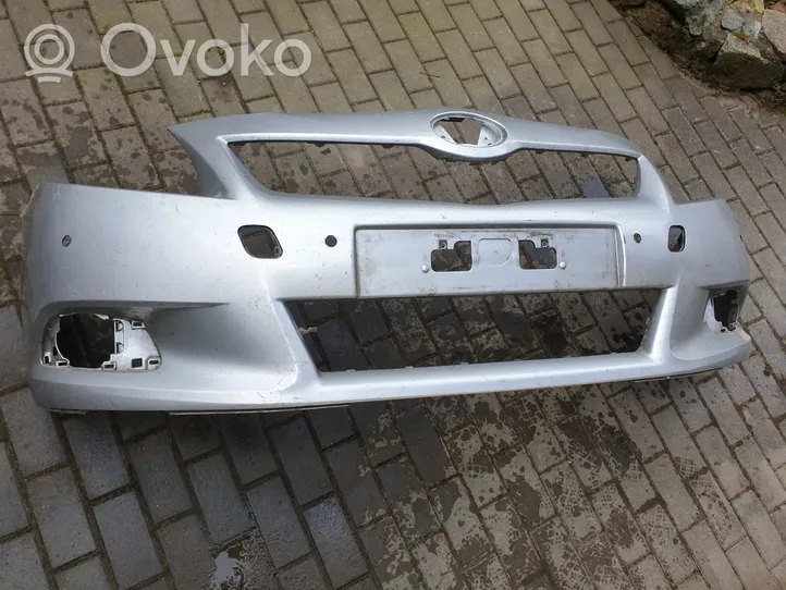 Toyota Verso Priekinis bamperis 521190F090