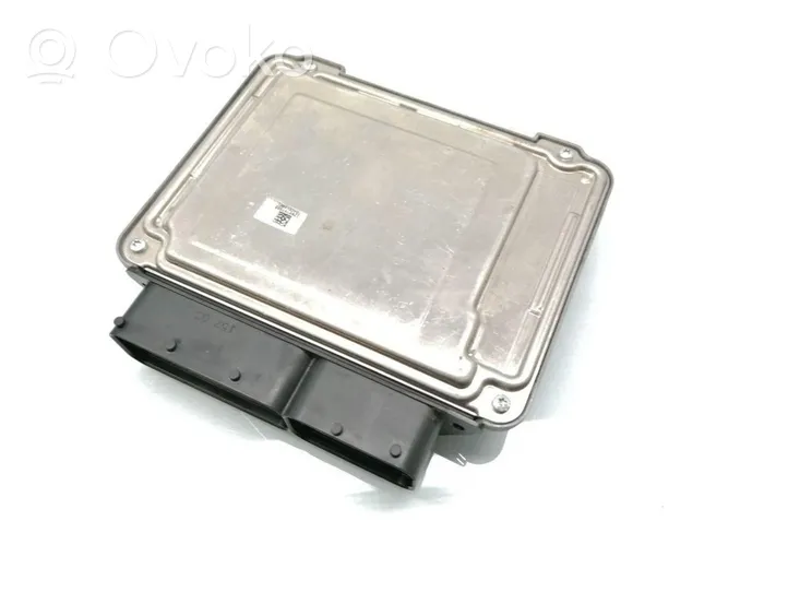 Volkswagen Golf Cross Sterownik / Moduł ECU 04E907309BT