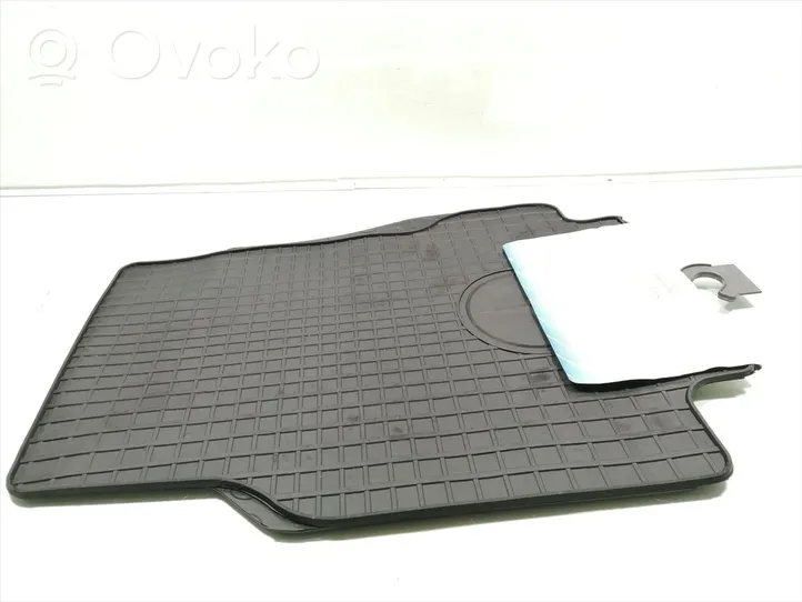 Mercedes-Benz A W168 Tapis de sol avant Q38016800